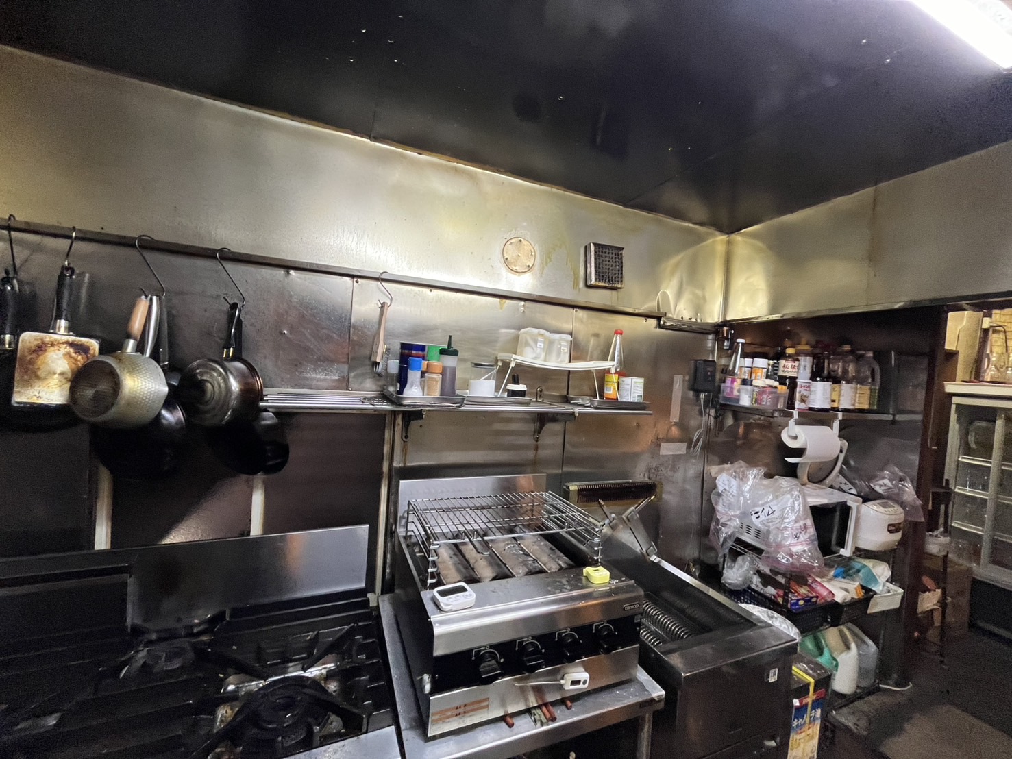 居酒屋あらたよ厨房清掃